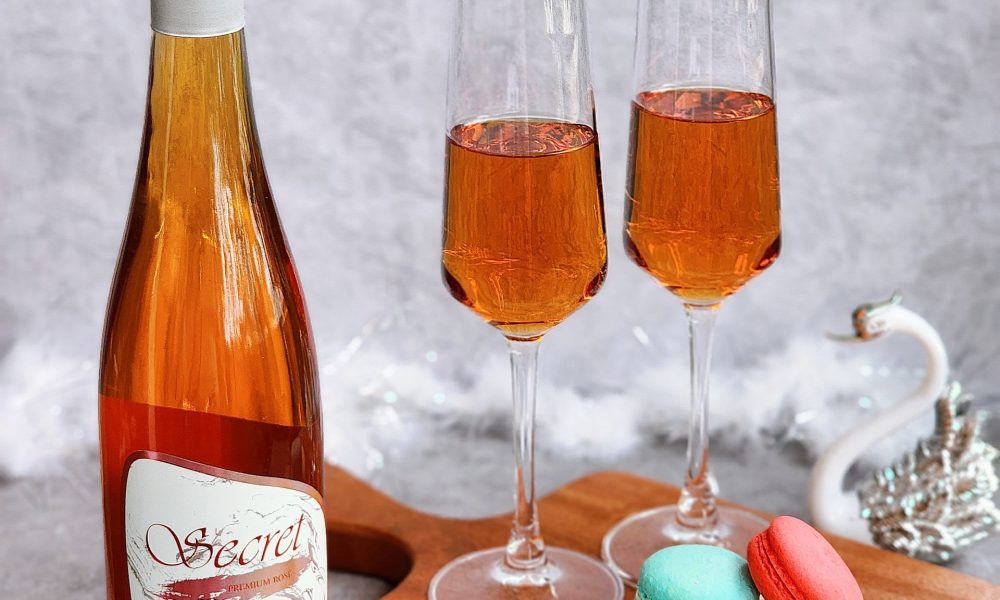 Rượu Vang Chateau Dalat Secret Premium Rose